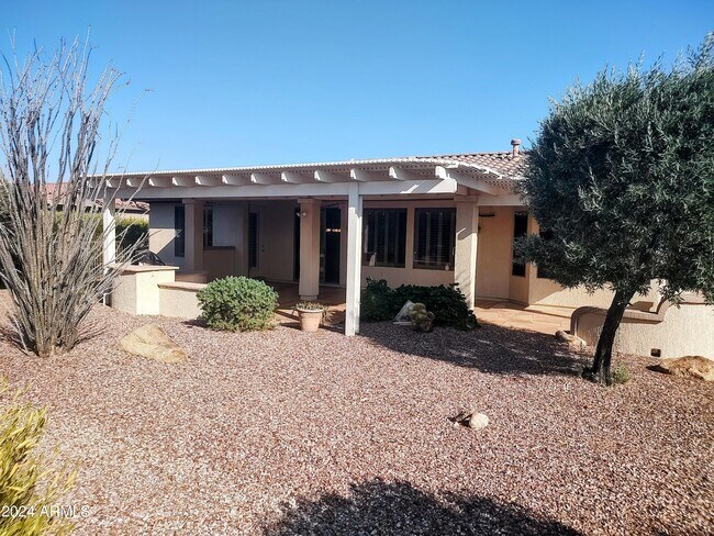 Building Photo - 17214 W Hermosa Dr