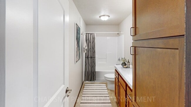 Building Photo - 3 BEDROOM, 2 BATH TOWN HOME, INDIVIDUAL ENTRANCE, DOUBLE ATTACHED GARAGE, PET FRIENDLY, NEWER DEV...