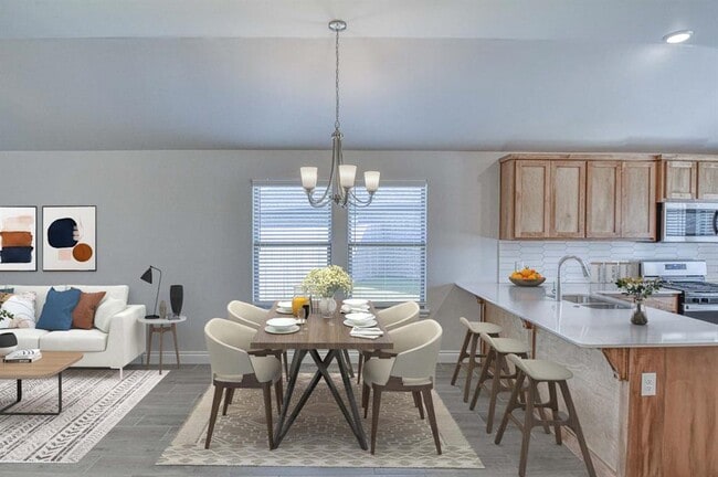 Building Photo - 624 Caladium Dr