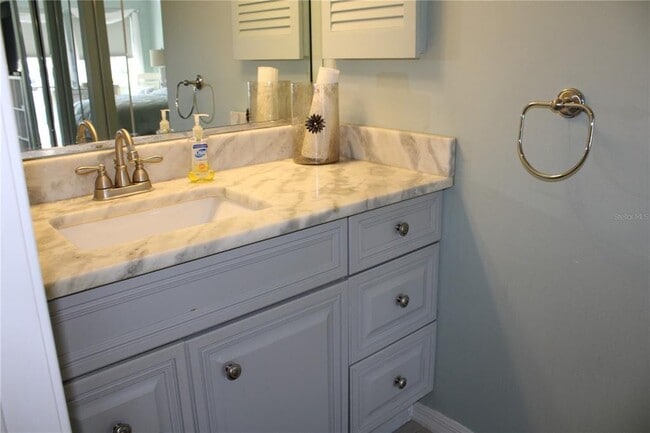 Building Photo - 1804 Mariner Dr