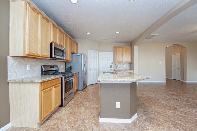 Building Photo - 143 W Burberry Cir