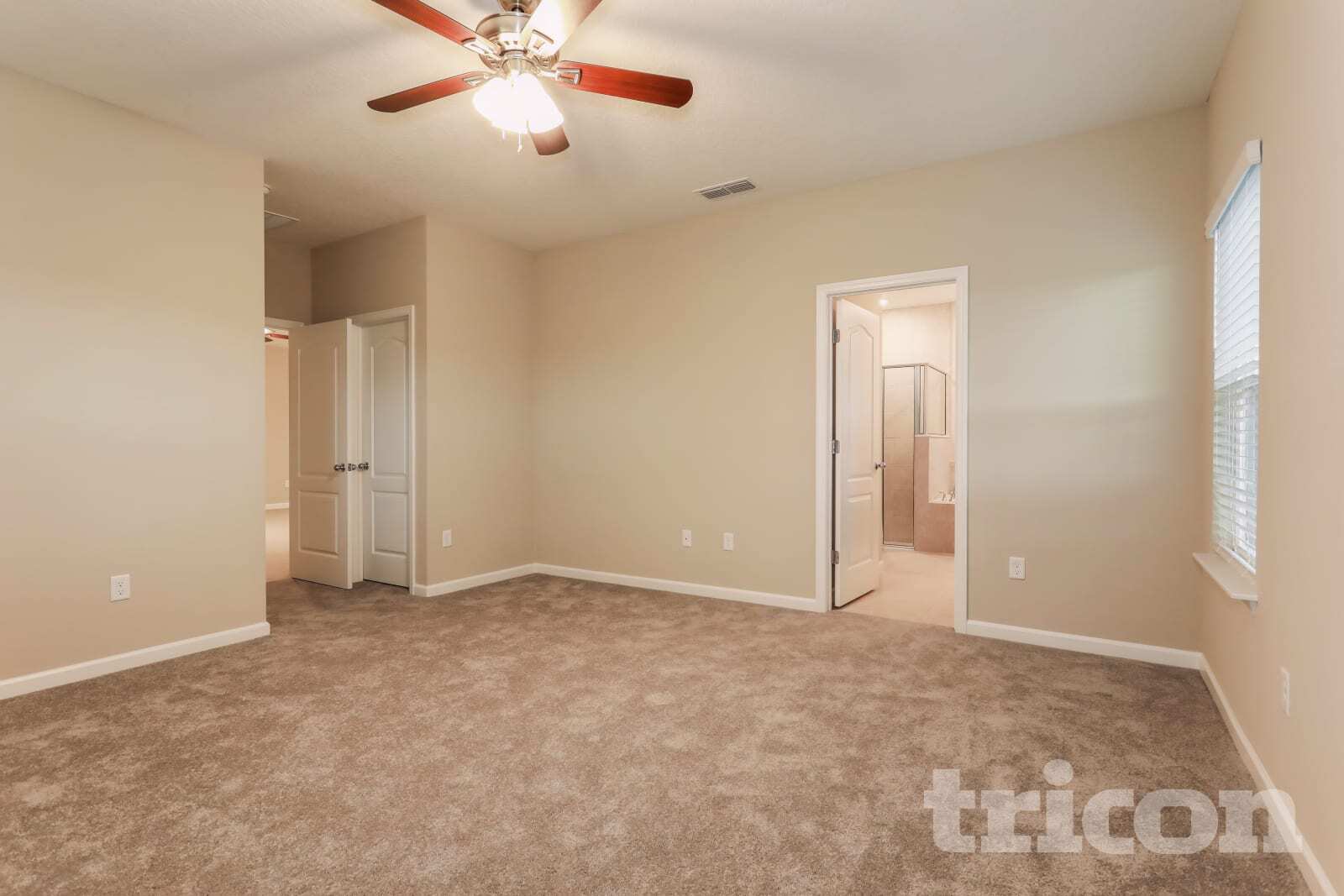 Building Photo - 165 Bloomfield Wy