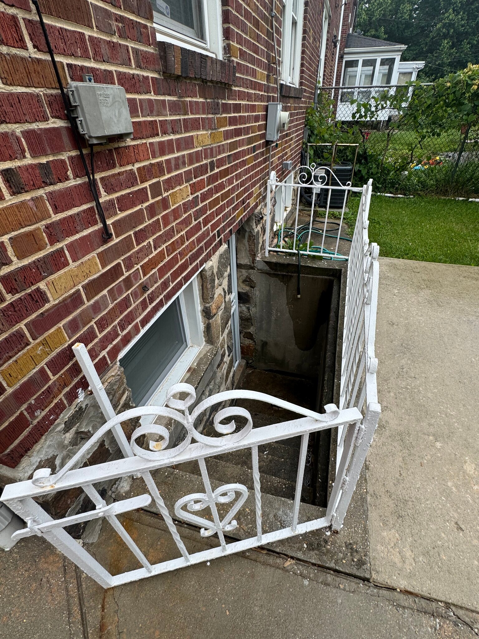 Building Photo - 3333 Dolfield Ave