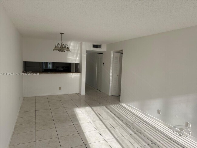 Building Photo - 8610 N Sherman Cir