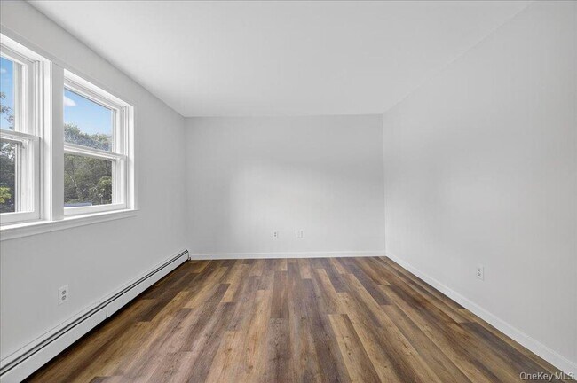 Building Photo - 226 Knoth Rd