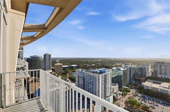 Building Photo - 155 S Court Ave