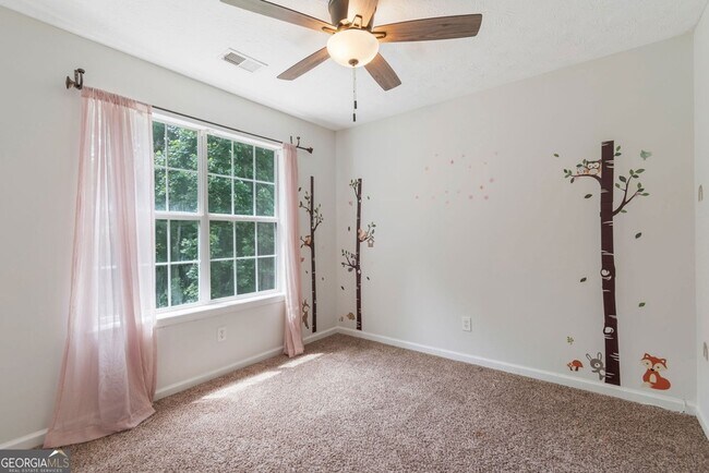 Building Photo - 2055 Amberly Glen Way