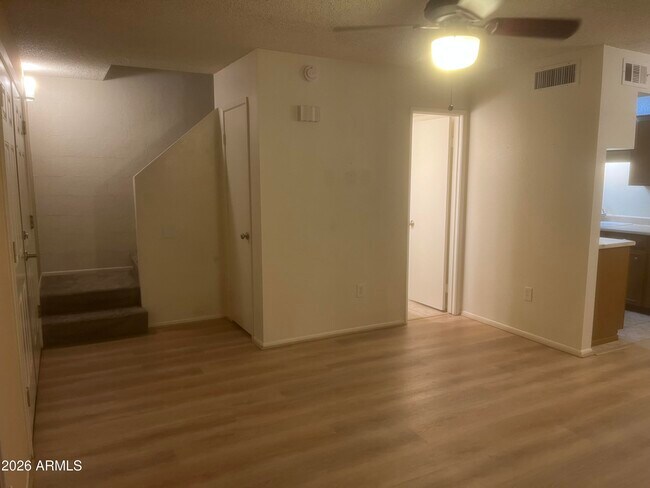 Building Photo - 5902 W Townley Ave