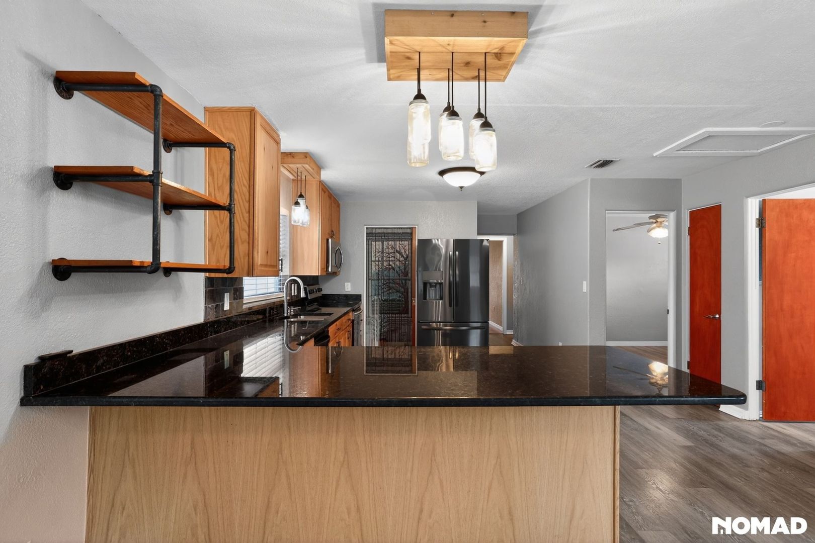 Building Photo - 516 3rd Ave NE