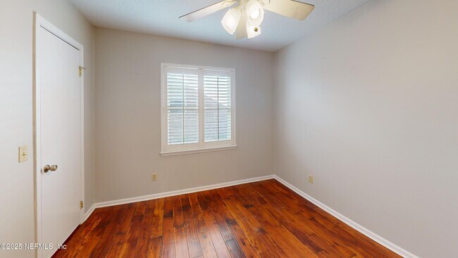 Building Photo - 2063 Wax Myrtle Ct