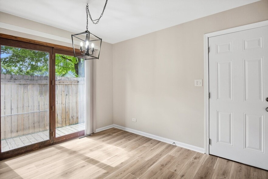 dining room - 313 West St