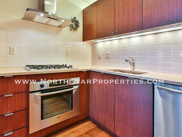 Building Photo - Beautiful Meriweather Condo with Spectacular Views