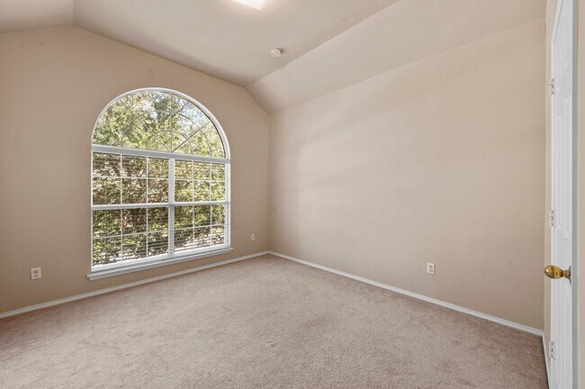 Building Photo - Spacious 4 Bedroom Home in Plano ISD Located in Bristol Pointe Estates.