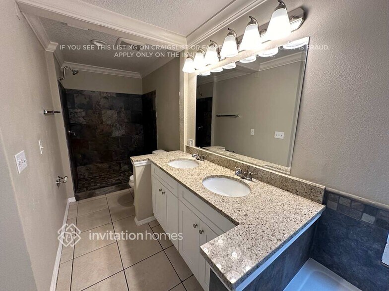 Building Photo - 2538 Dwyer Ln