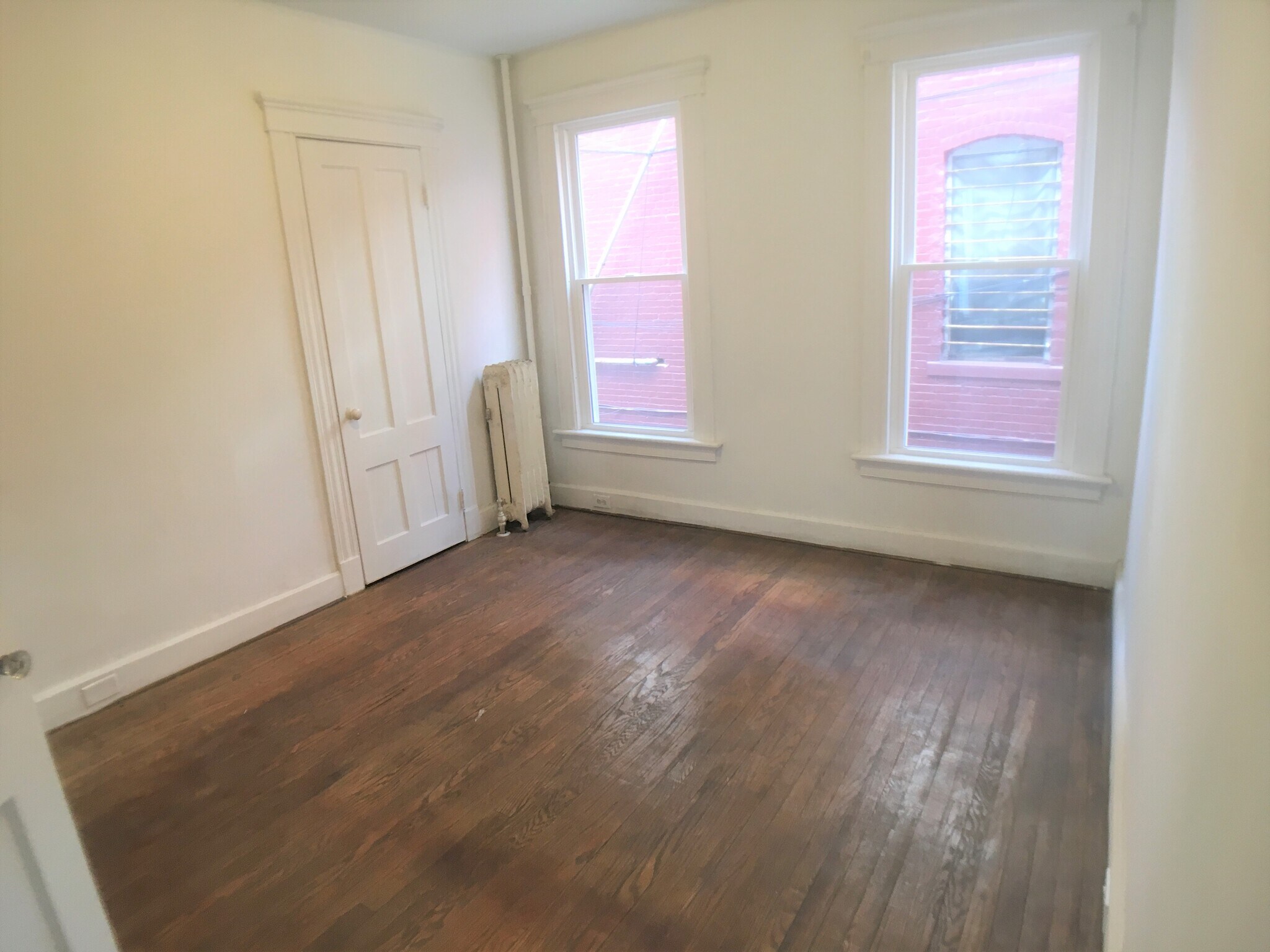 Building Photo - 33 Norton Street - 1st Floor