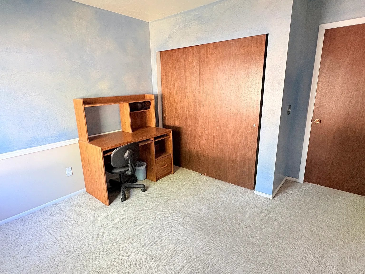 Building Photo - 1167 Deerfield Dr