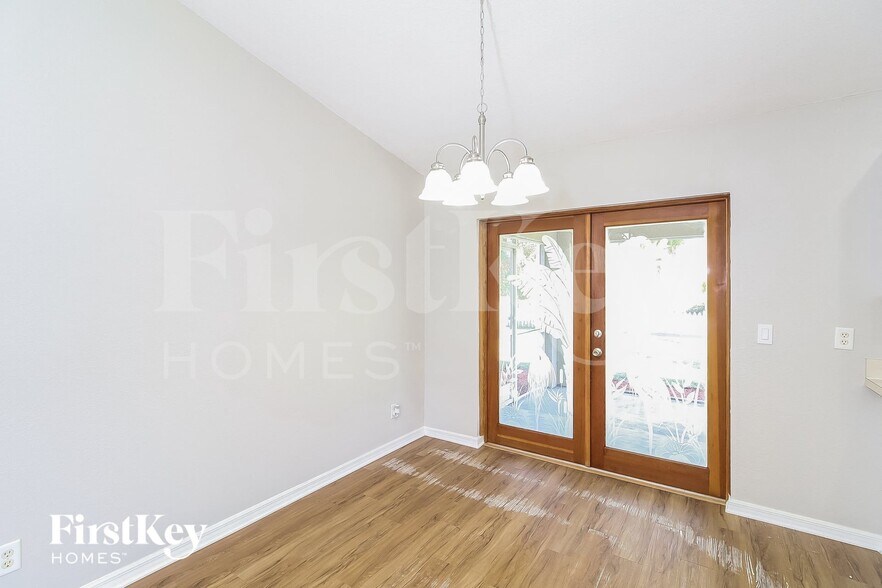 Building Photo - 2486 Malibu Ln
