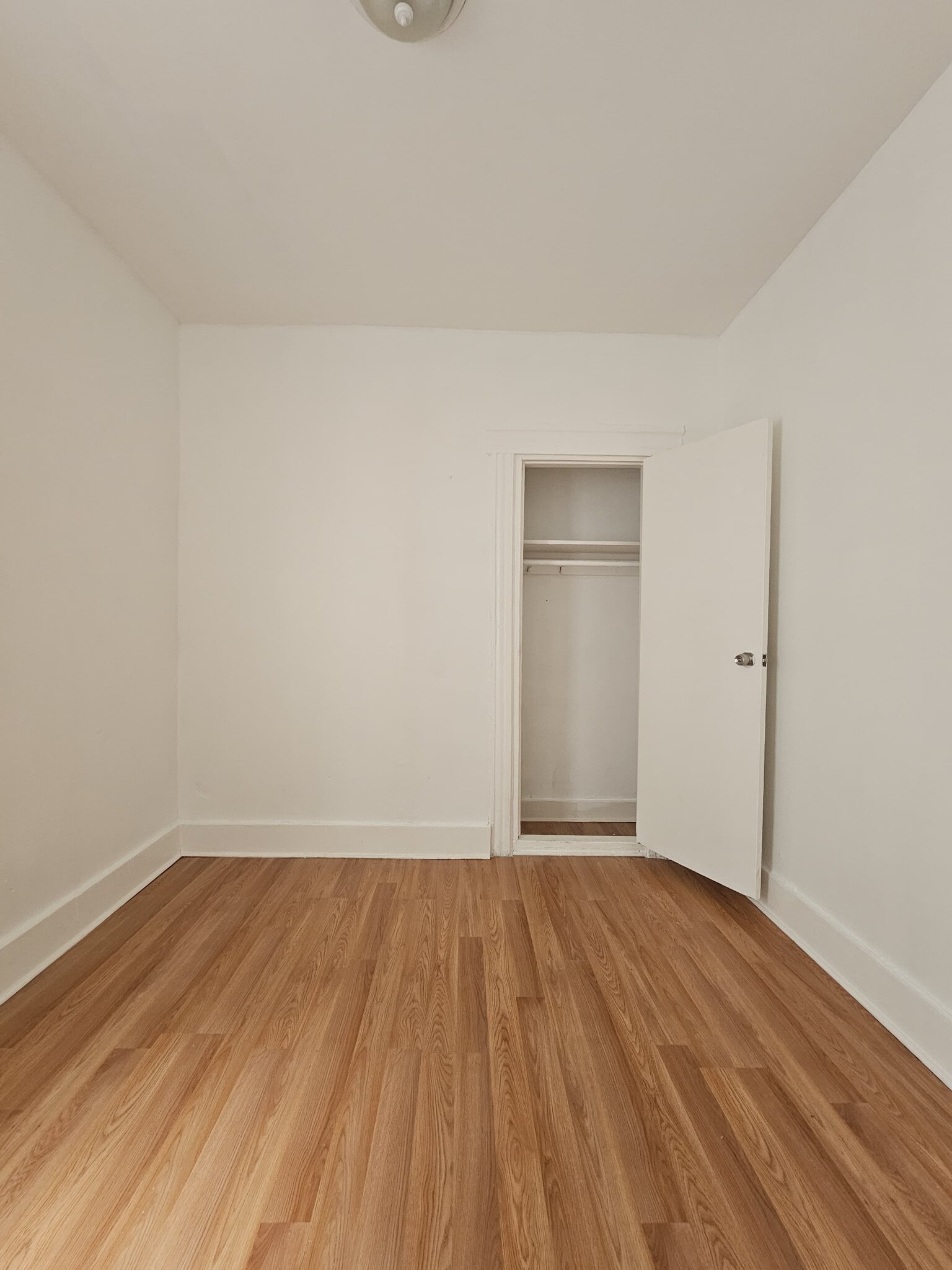 Building Photo - 166 Carteret Ave