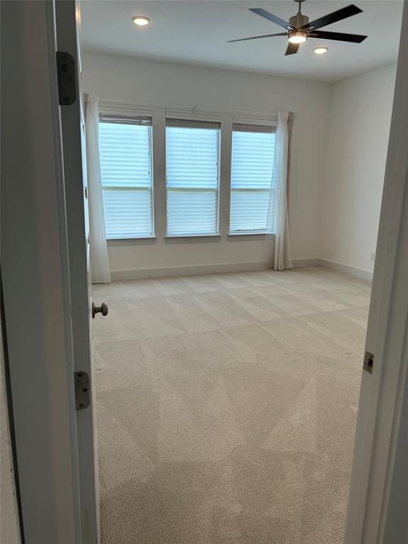 Building Photo - 1801 Cullera Dr