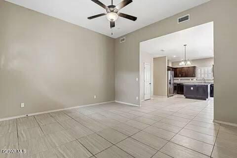 Building Photo - 456 Prime Desert Dr