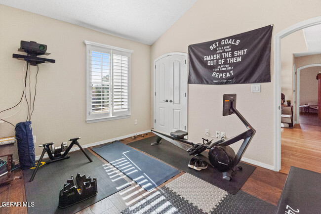 Building Photo - 3216 Tierra Palma Dr
