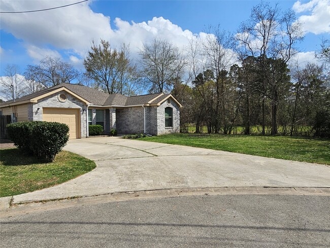 Building Photo - 500 Birch Cluster Ct