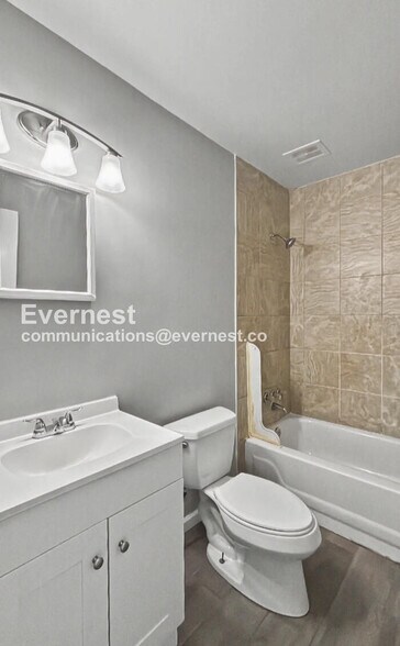 Building Photo - 1319 Minefee St