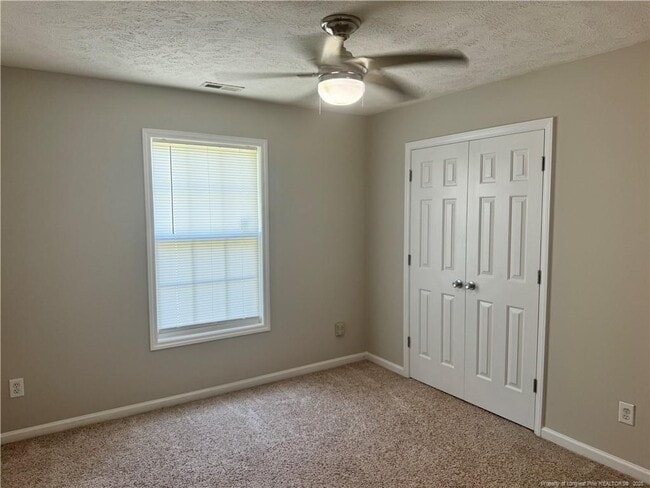 Building Photo - 130 Hosta Dr