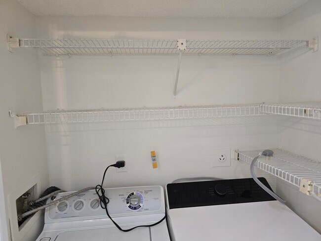 Building Photo - 9413 Boca Cove Cir