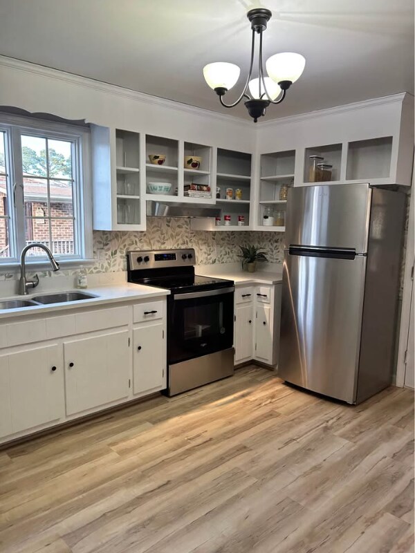 Building Photo - 1030 Briarcliffe Dr