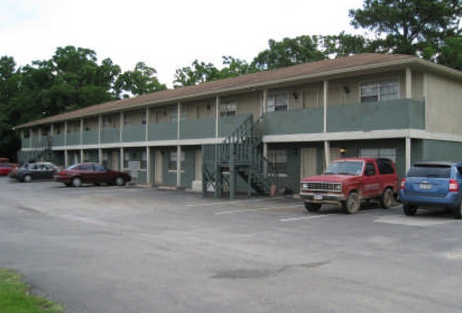 Building Photo - Stephens Court Apartments II