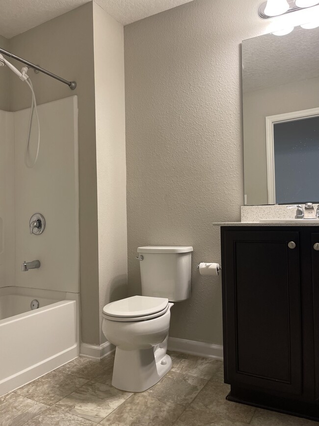 Building Photo - 805 Trellis Bay Dr