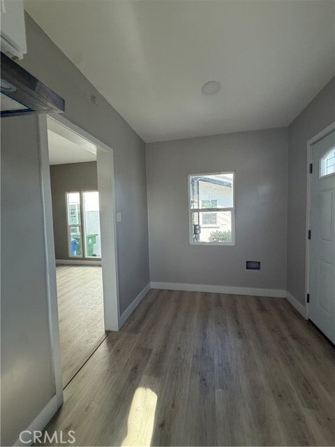 Building Photo - 6430 S Van Ness Ave