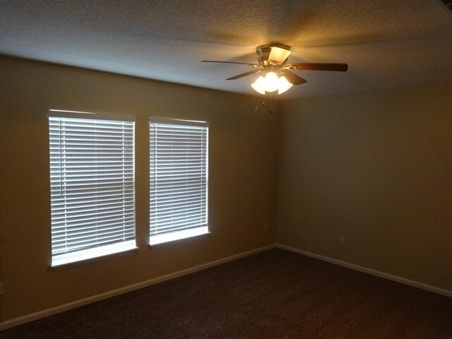 Building Photo - 2328 Eisner Dr