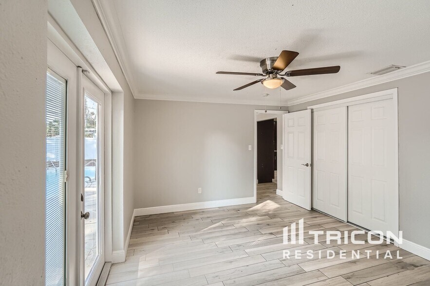 Building Photo - 2205 Hemerick Pl