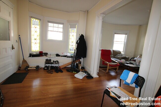 Building Photo - 98 Westbourne Terrace
