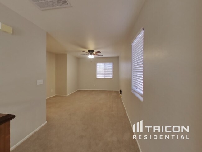 Building Photo - 43628 Sagebrush Trail