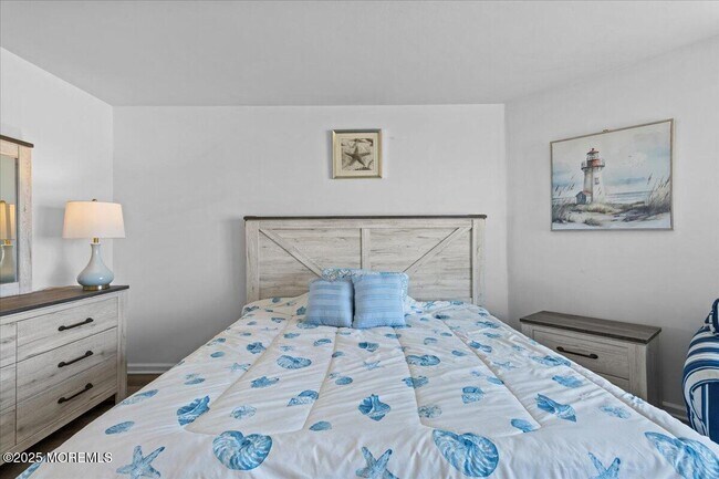 Building Photo - 30 Dune Terrace