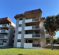 Building Photo - 1101 SW 122nd Ave