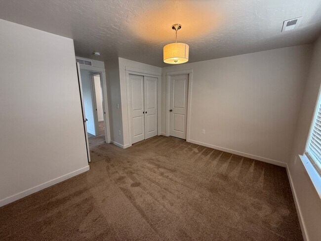Building Photo - Beautiful Meridian Home in Growing Community Near Parks & Shopping