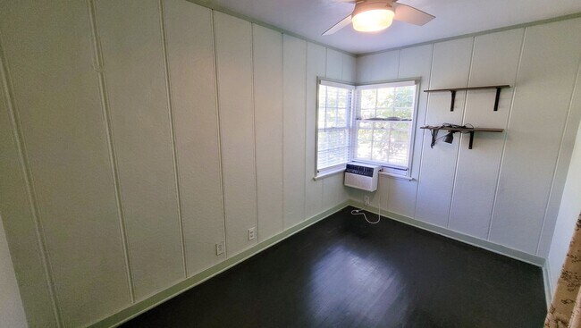 Building Photo - Gorgeous 3 Bed 2 Bath House In Whittier Co...