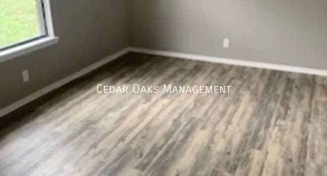 Building Photo - 2755 Alton Ave