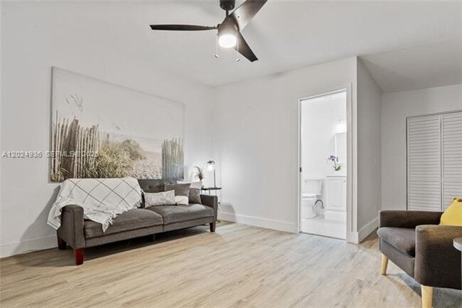 Building Photo - 2788 SW 33rd Ct