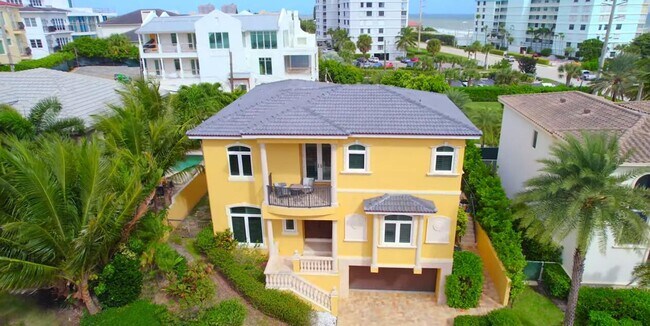 Building Photo - 451 Surfside Ln