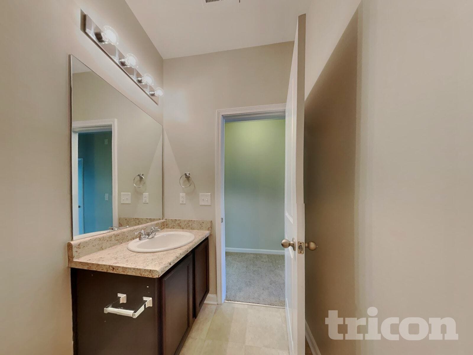 Building Photo - 4014 Sitka Dr