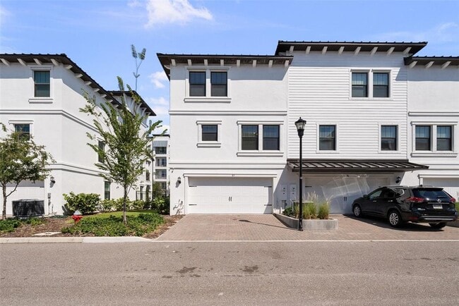 Building Photo - 5351 Bridge St