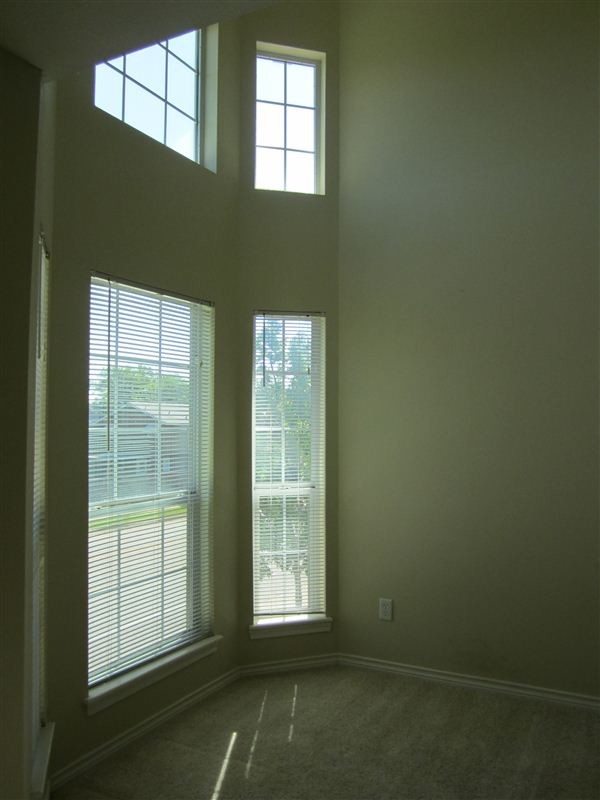 Building Photo - 2 br, 2.5 bath Condo - Wellington Court Co...