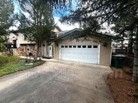 Building Photo - 8320 S Ammons St