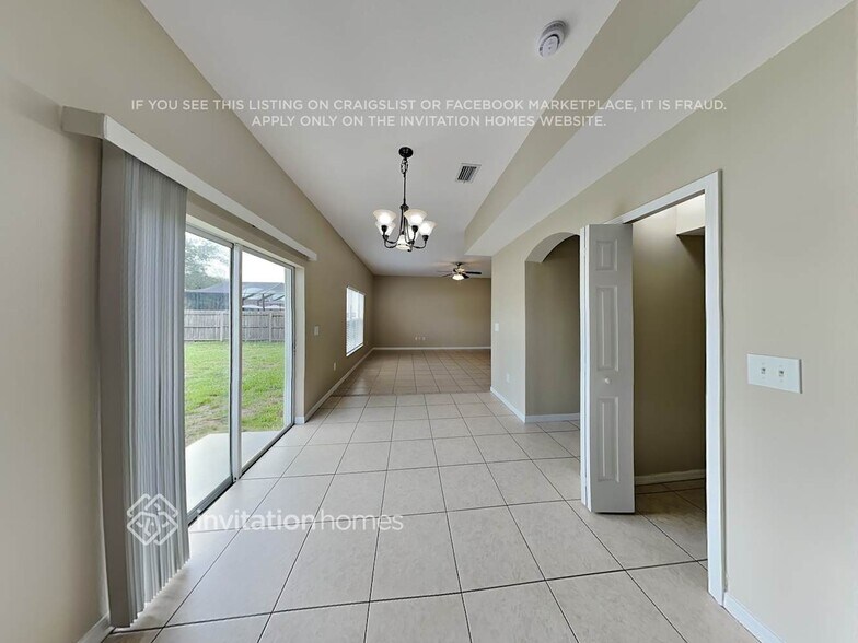 Building Photo - 1807 Sweetspire Dr