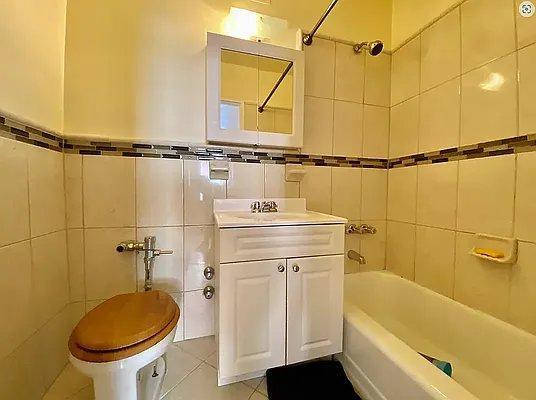 Building Photo - 0 bedroom in Bronx NY 10463